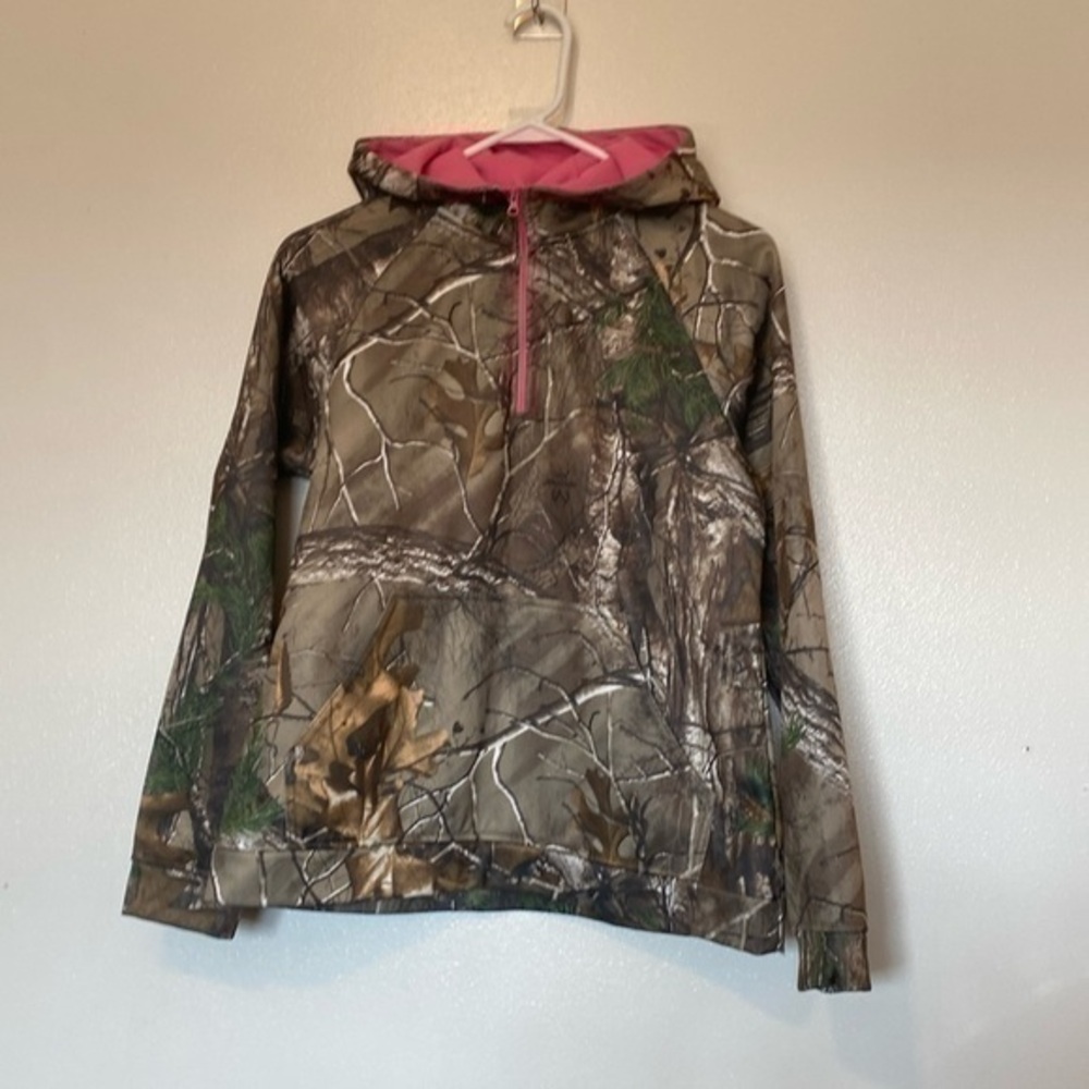 Gander Mountain guide series mid zip up hoody pocket camo and pink sweatshirt